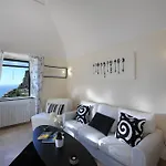 Knight Villa